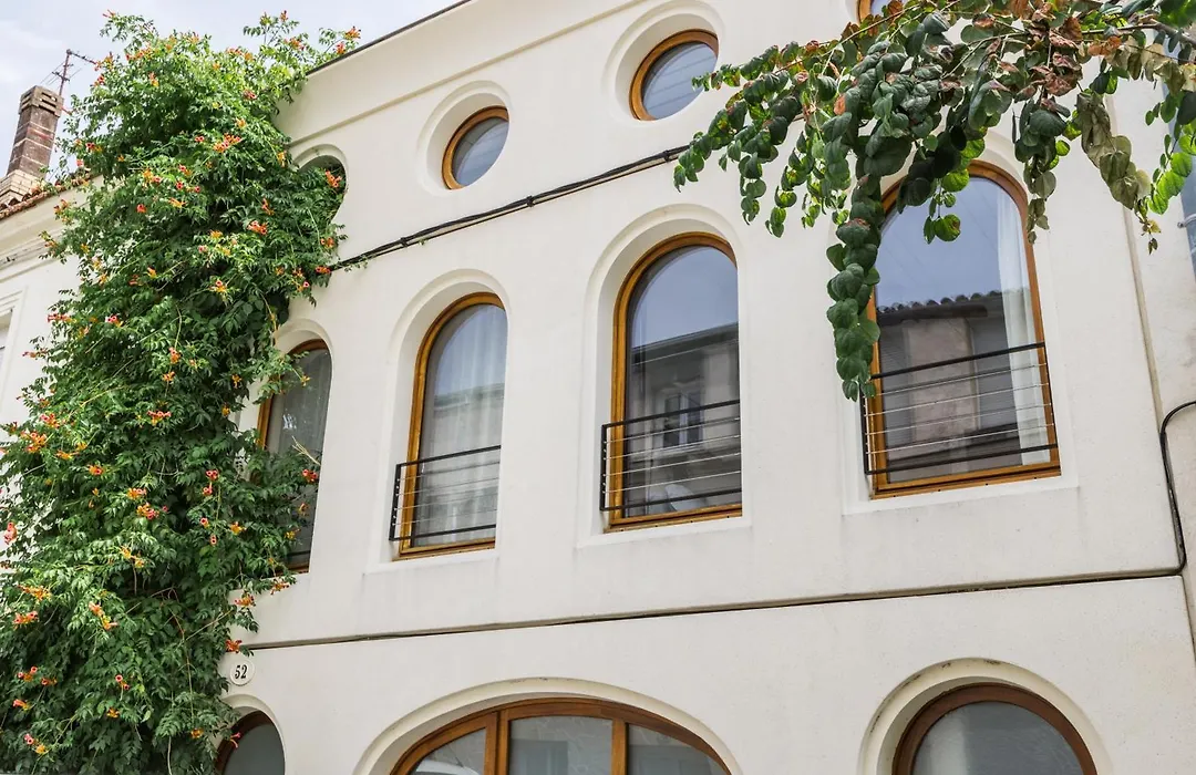 Outsite Bordeaux - Work, Connect, Explore-1