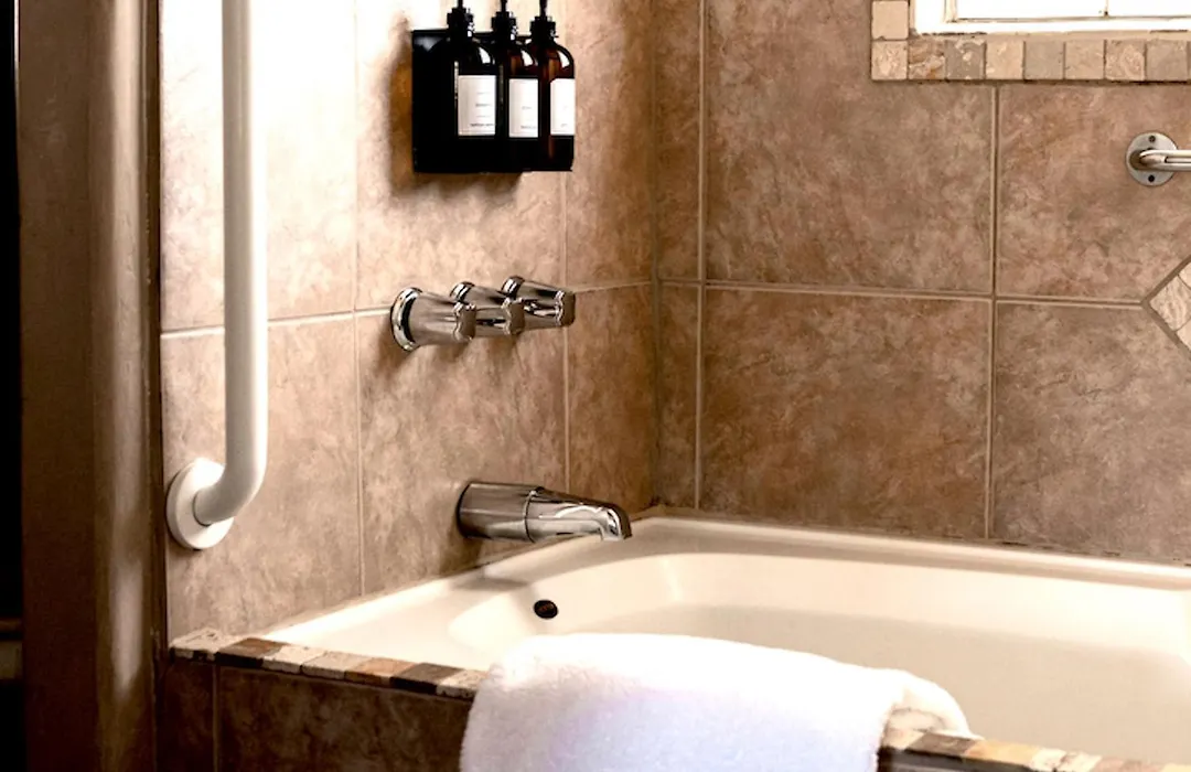Designer King Studio Private Curated Cottage-1