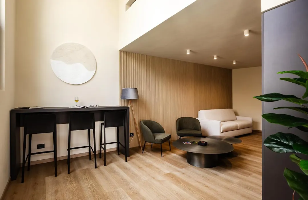 Rh Lifestyle Rooms & Suites-1