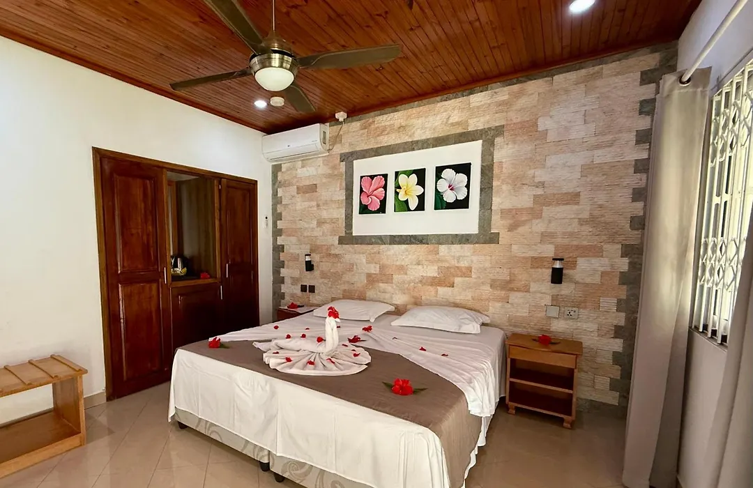 Beach Villa Guesthouse-1
