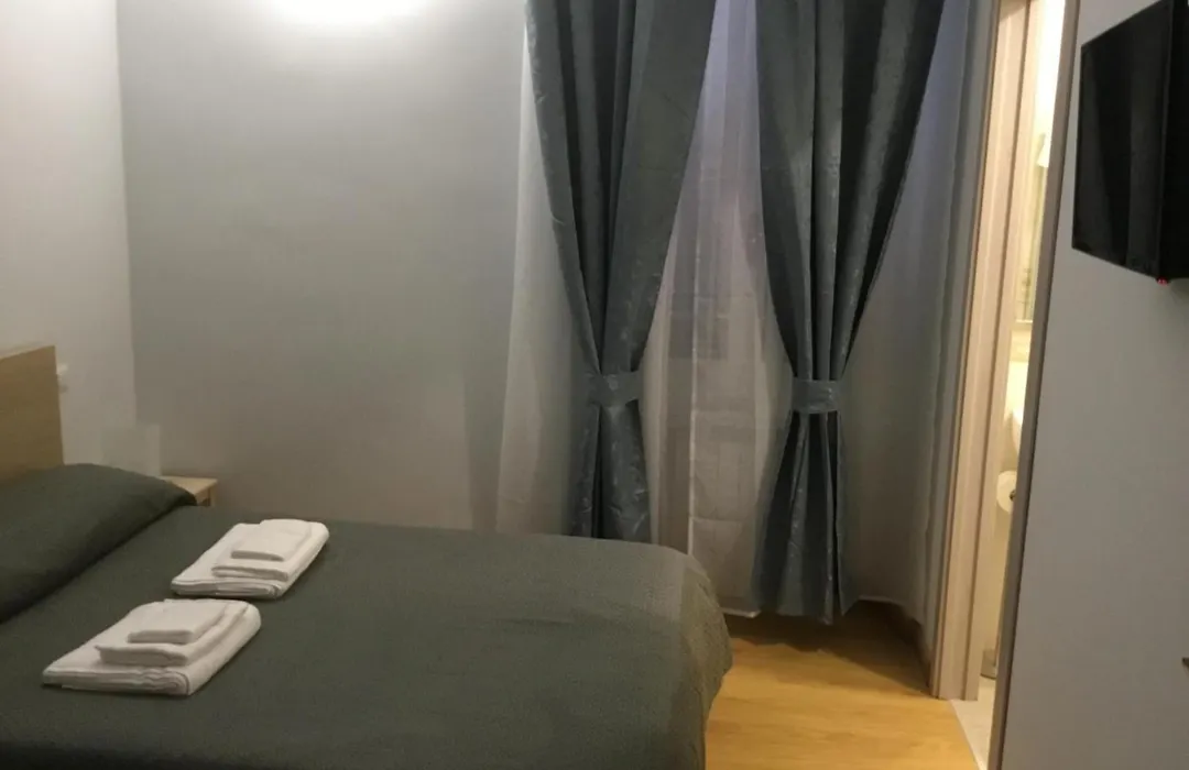 Duca Di Cavour-1