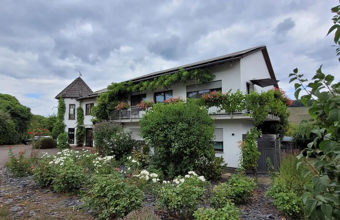 Weingut Raevenhof-1