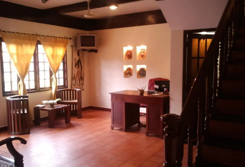 Raintree Lodge-1