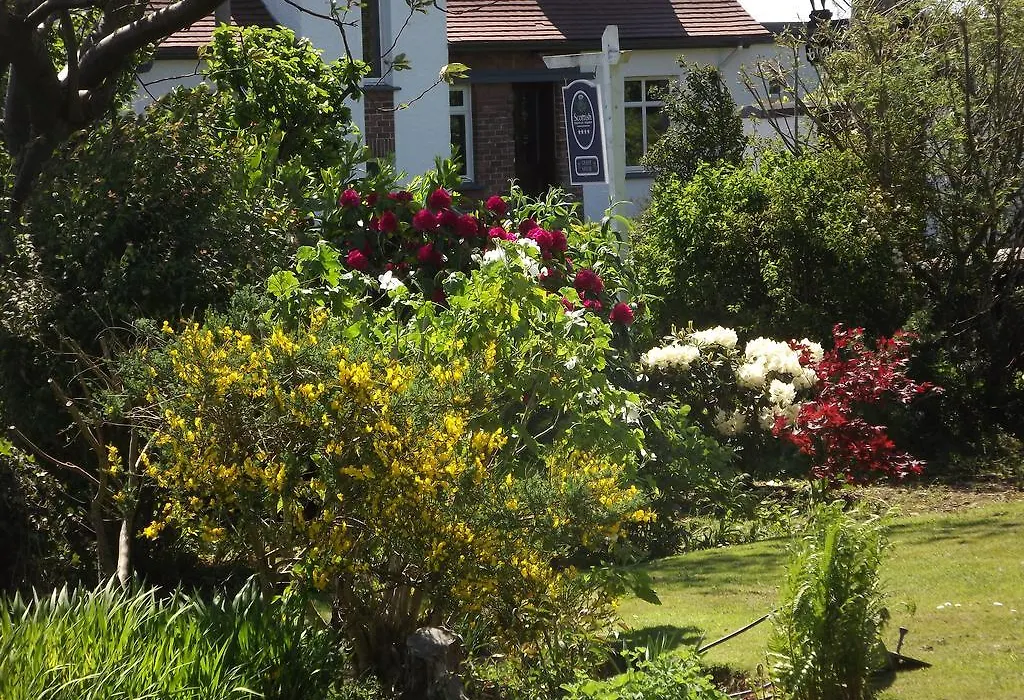 Hillcrest House-1