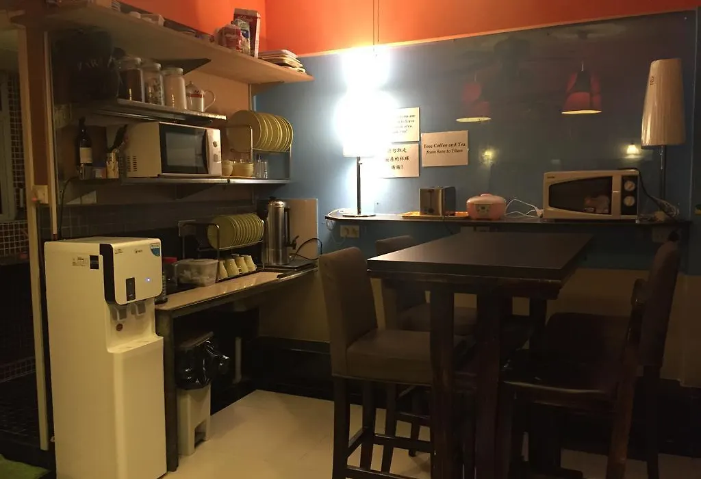 Hong Kong Inn-1