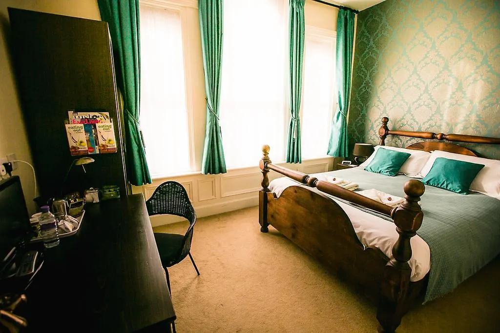 Birkdale Guest House-1