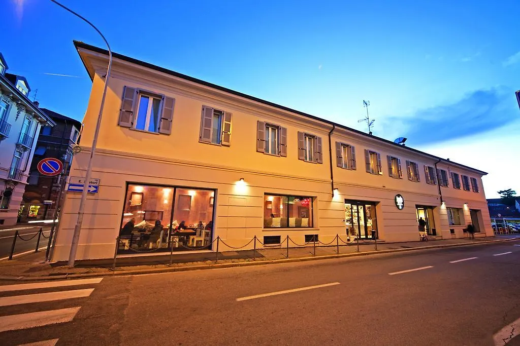 Amalia Bakery Home-1
