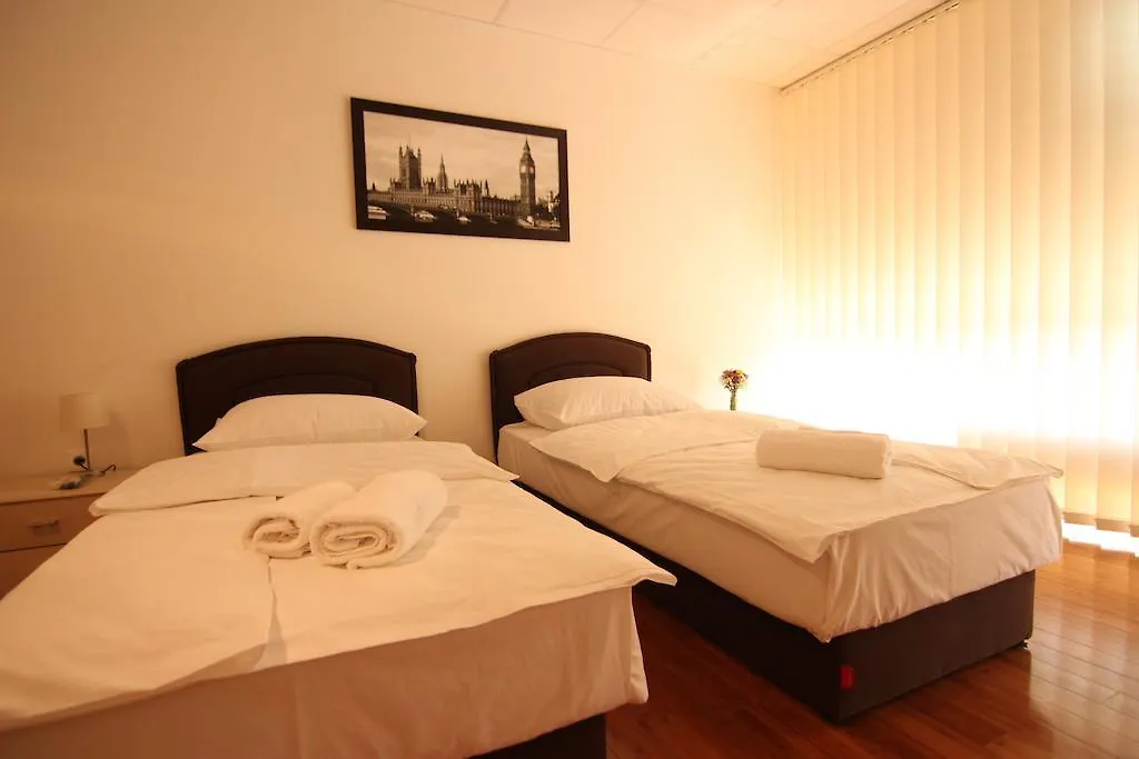 Rooms Xxl-1