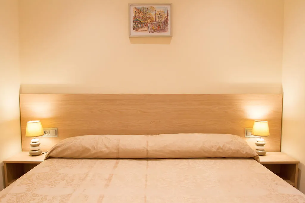 Hostal Excellence-1