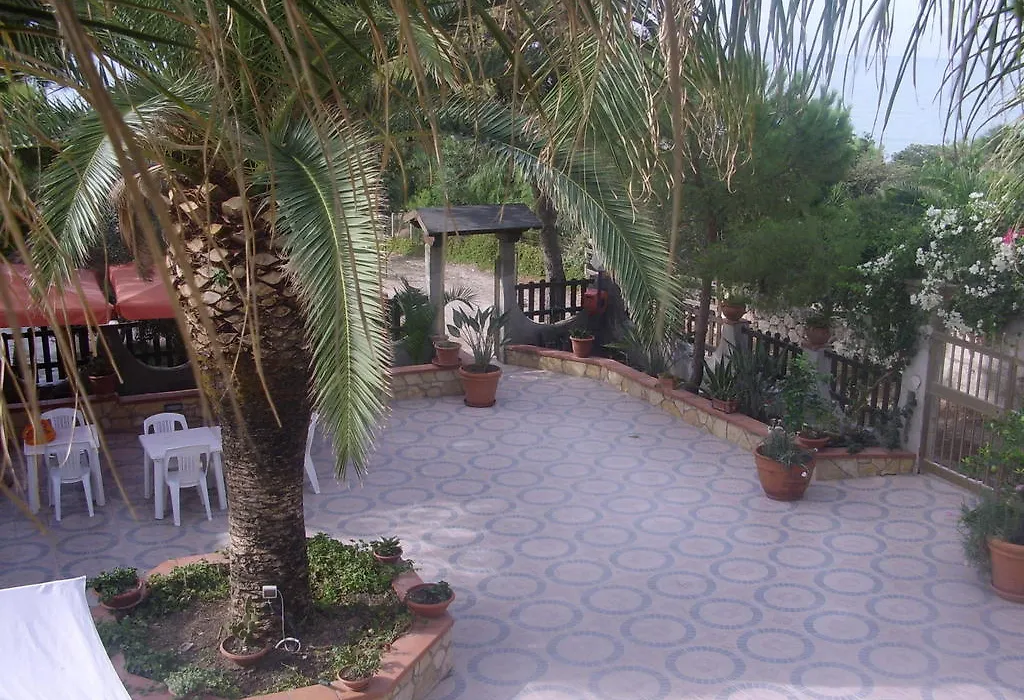 B&B Valoroso Village-1