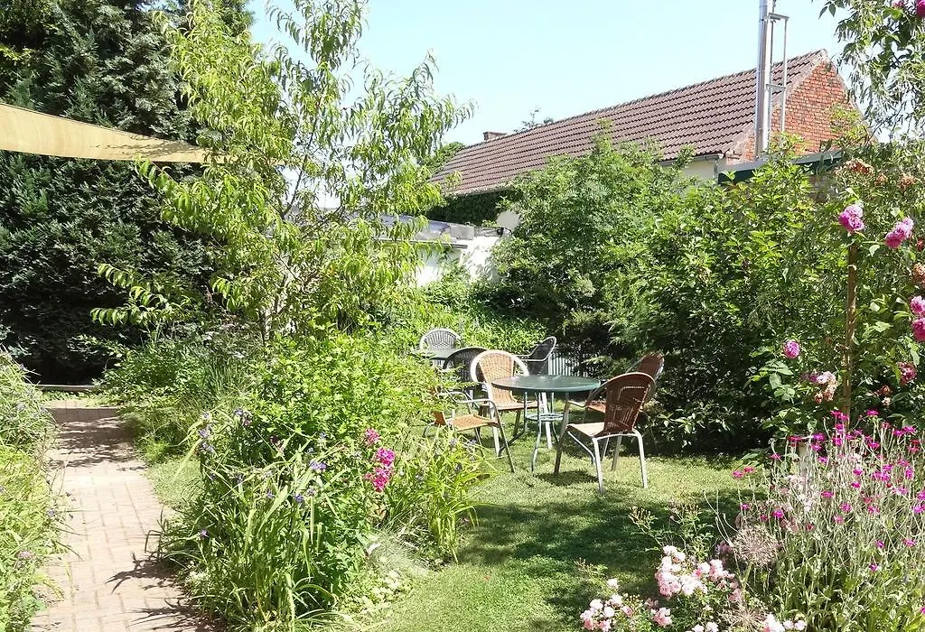 Kleine Pension-1