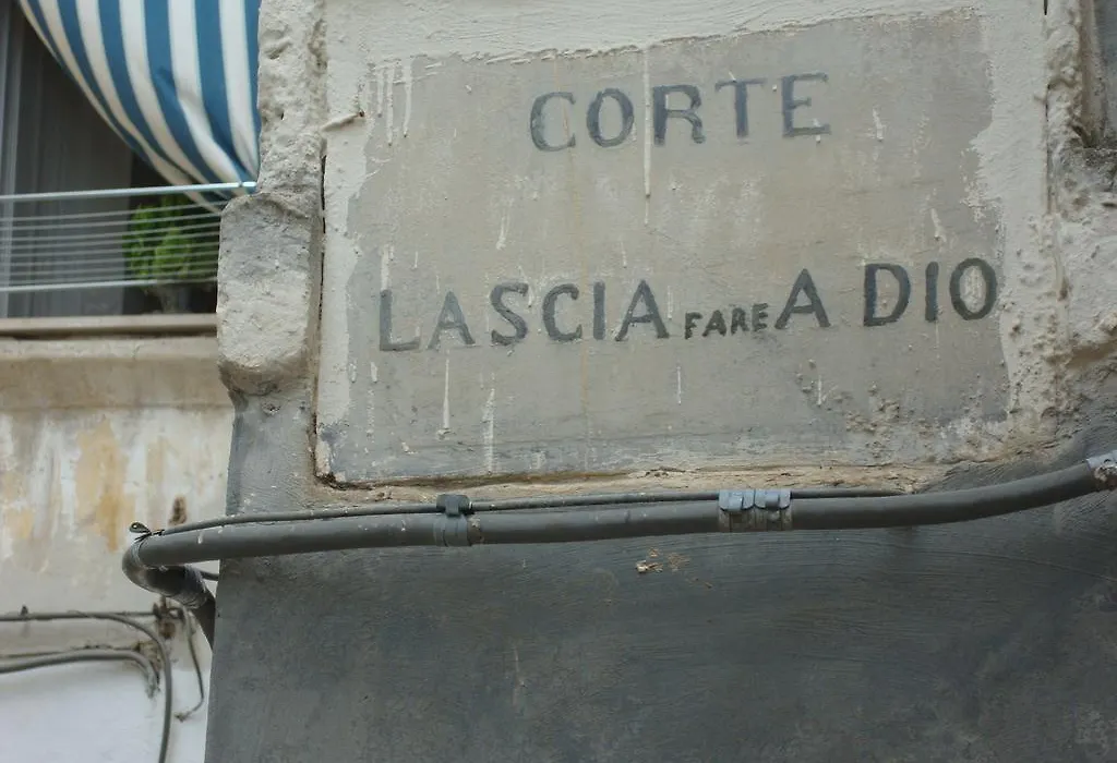 Le Nicchie-1