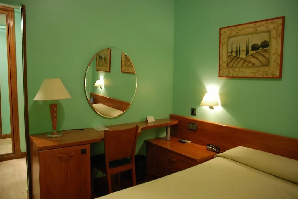 Hostal Los 5 Pinos-1