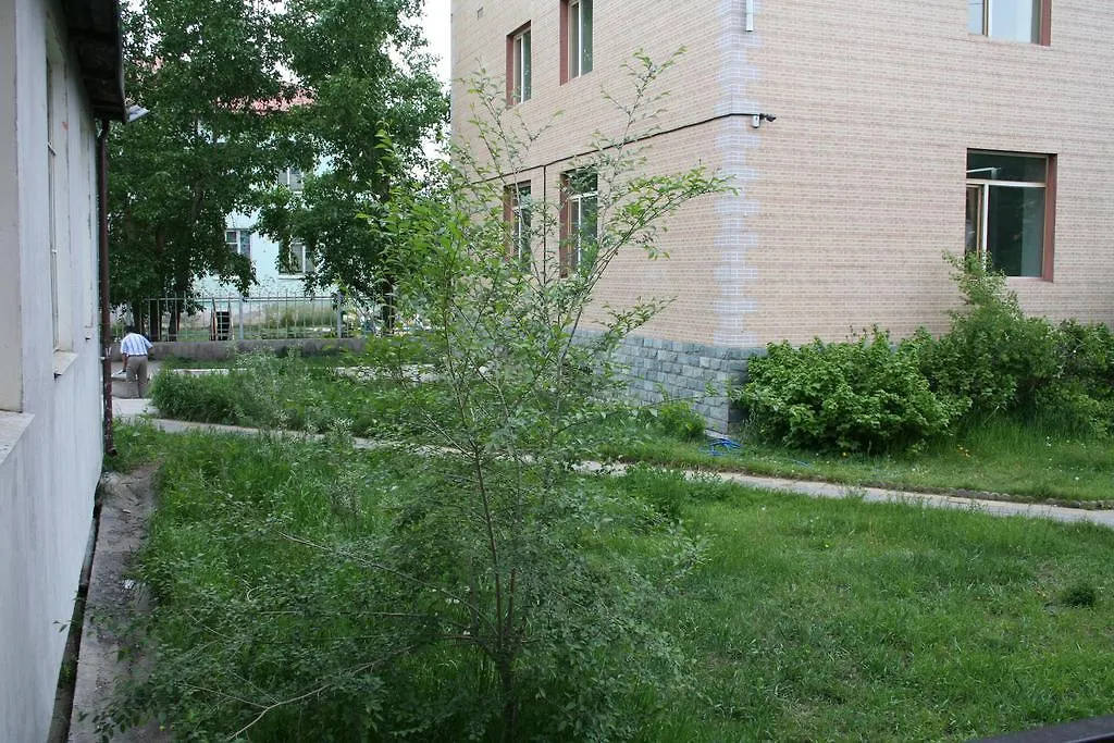 Golden Gobi Hostel&Tours-1