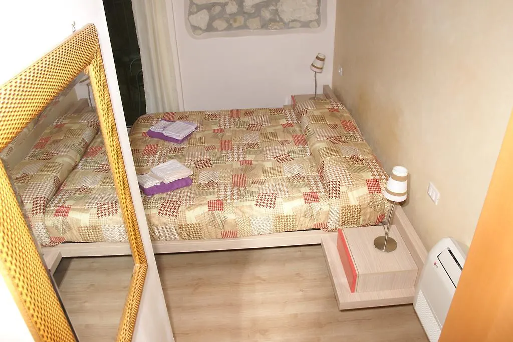Guesthouse Marinapoetto-1