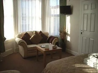 The Claremont B&B-1