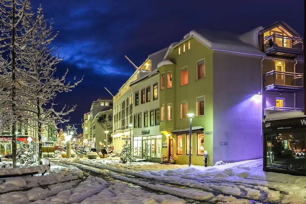 Torg Guesthouse-1