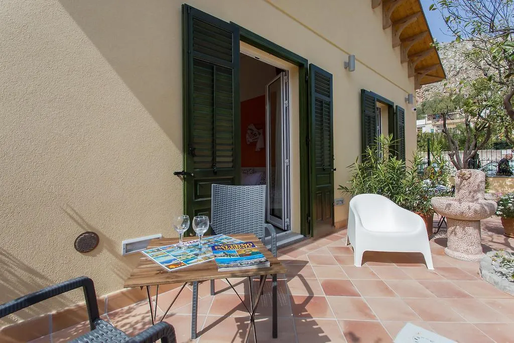 Nonna Anna Rooms-1