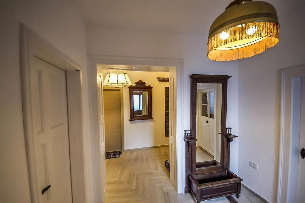 Oh Apartments & Rooms-1