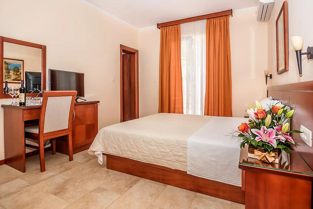 Villa Antivari-1