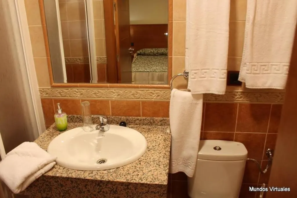 Nuevo Hostal Paulino-1
