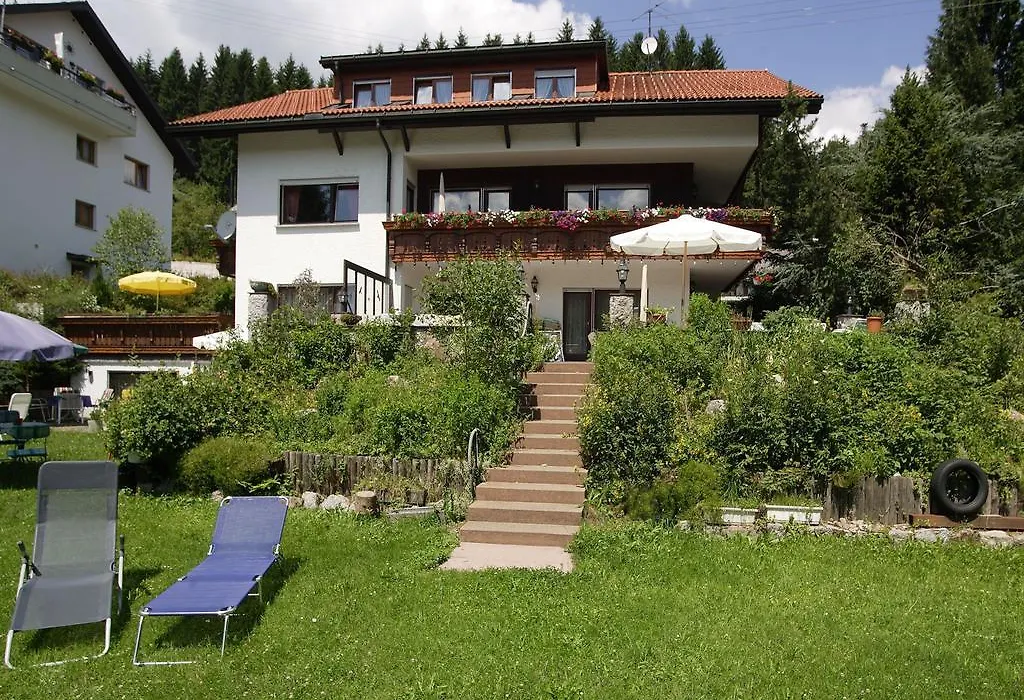 Haus Bernhardt-Fromm-1
