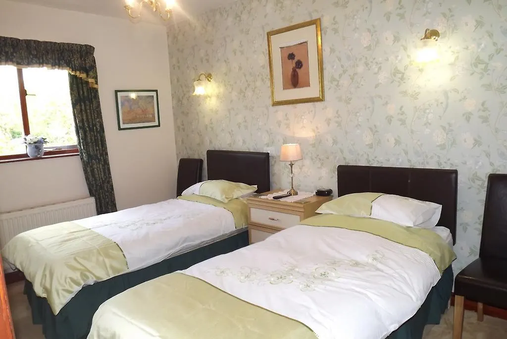 Hillcrest Guest House-1