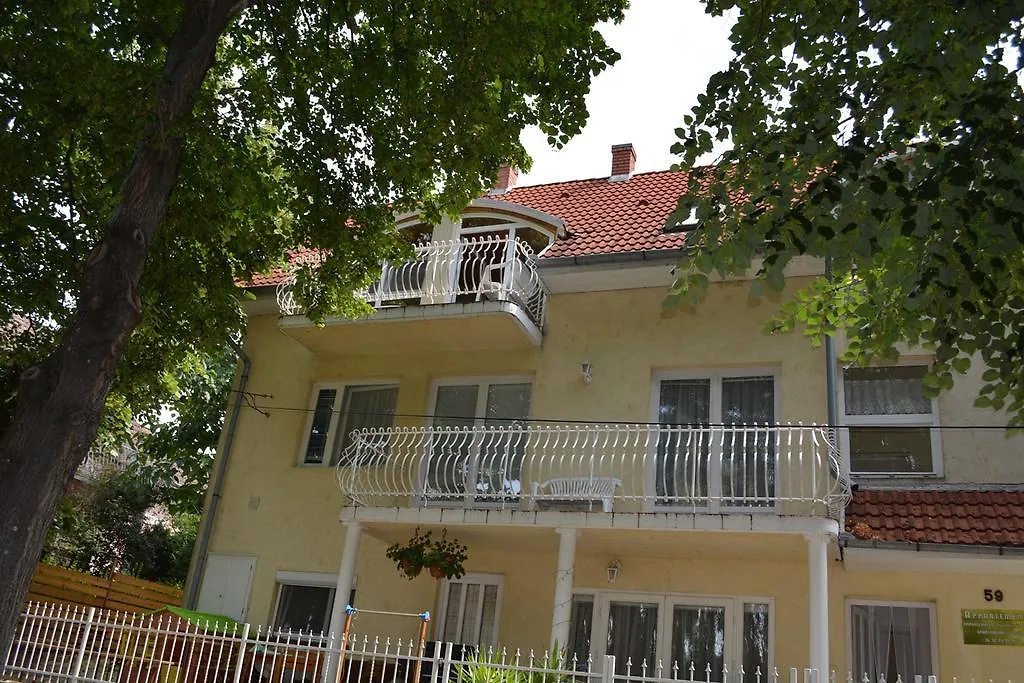 Janko Apartman-1