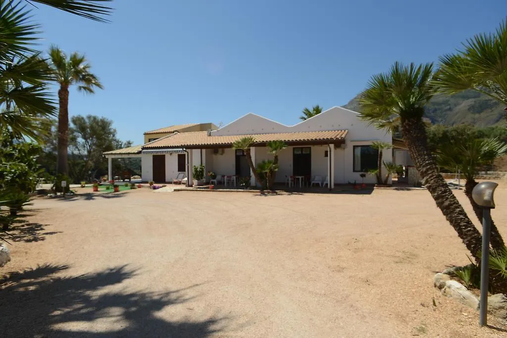 Kòre B&B-1