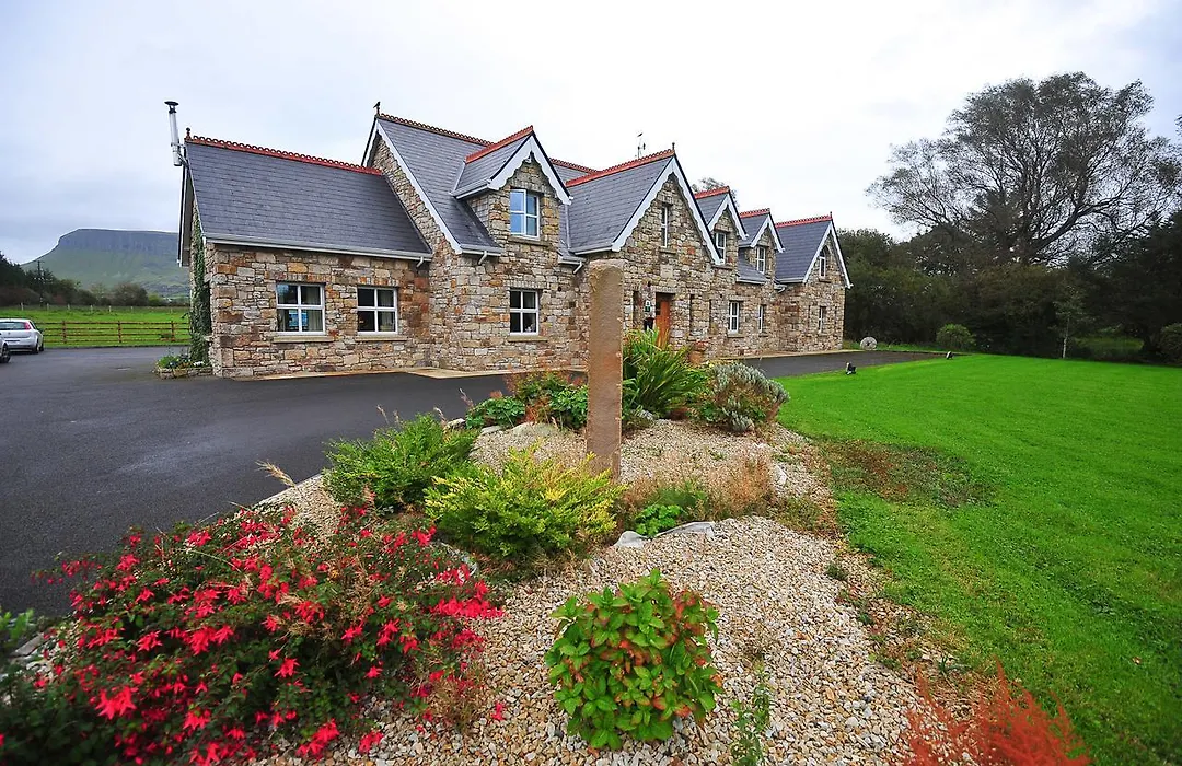 Yeats Lodge-1