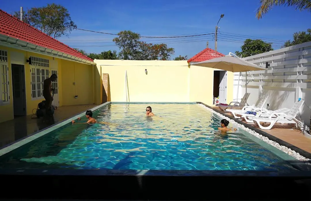 Barefeet Naturist Resort (Adults Only)-1
