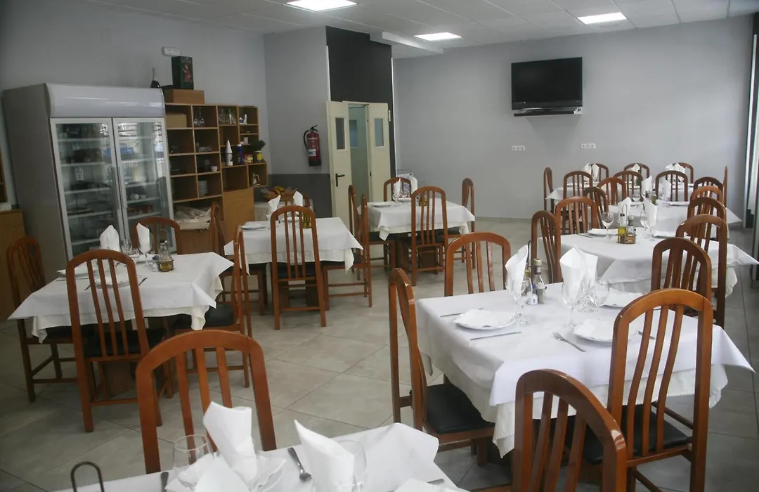 Hostal El Altet-1