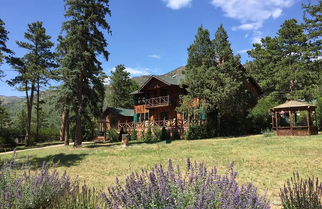 Pikes Peak Guest Cabin At Rocky Mountain Lodge-1