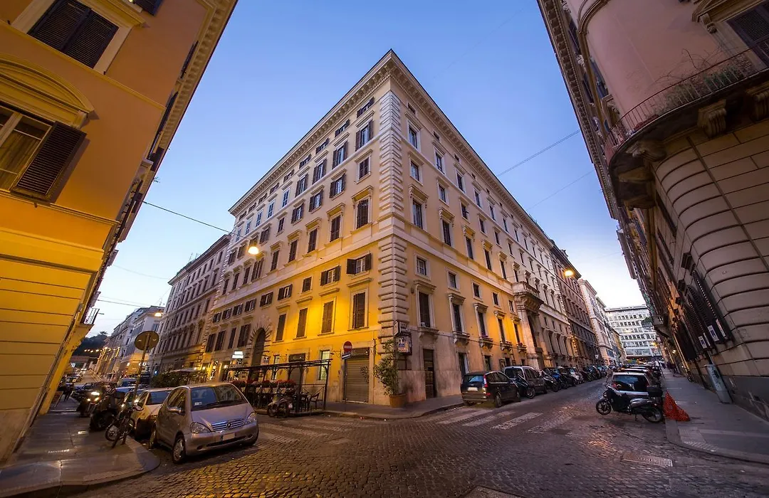 Roma Central Guest House-1