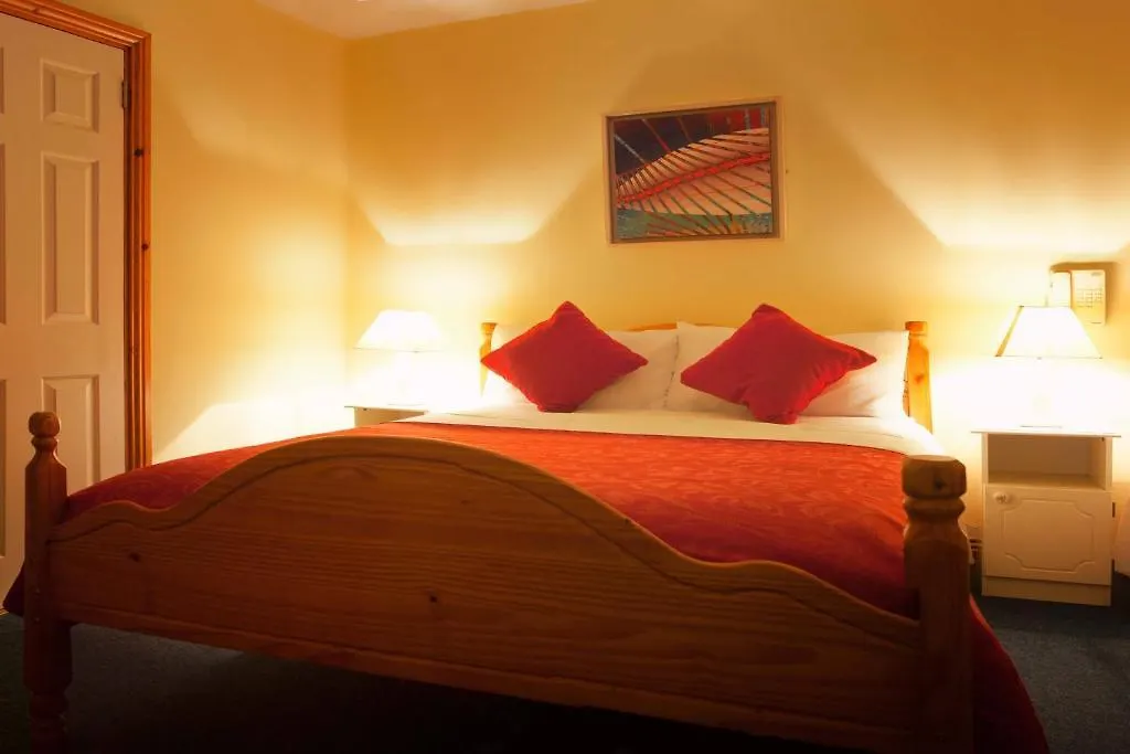 Mccarthy'S Lodge B&B-1