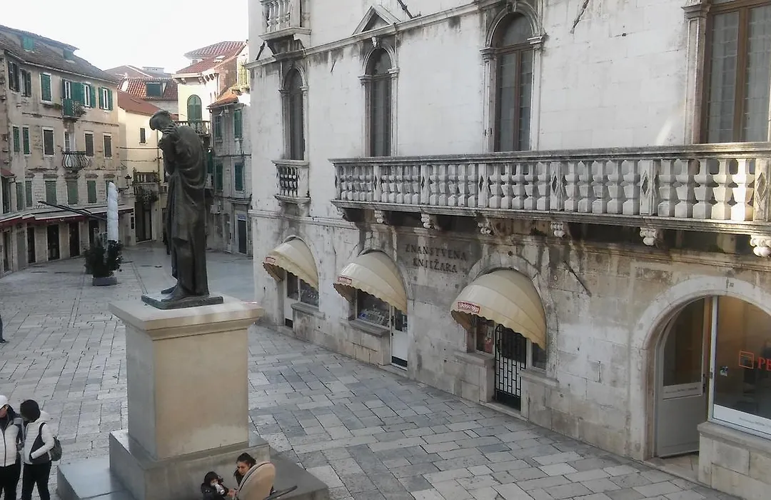 Old Town Suites-1