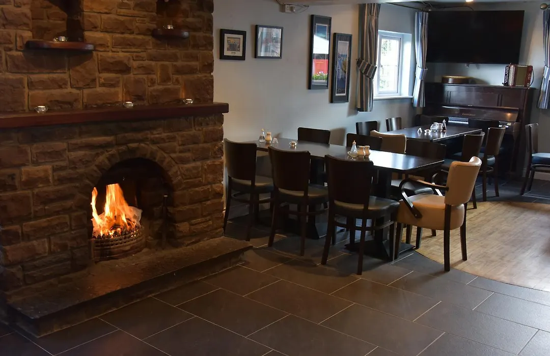 An Bothar Pub-1