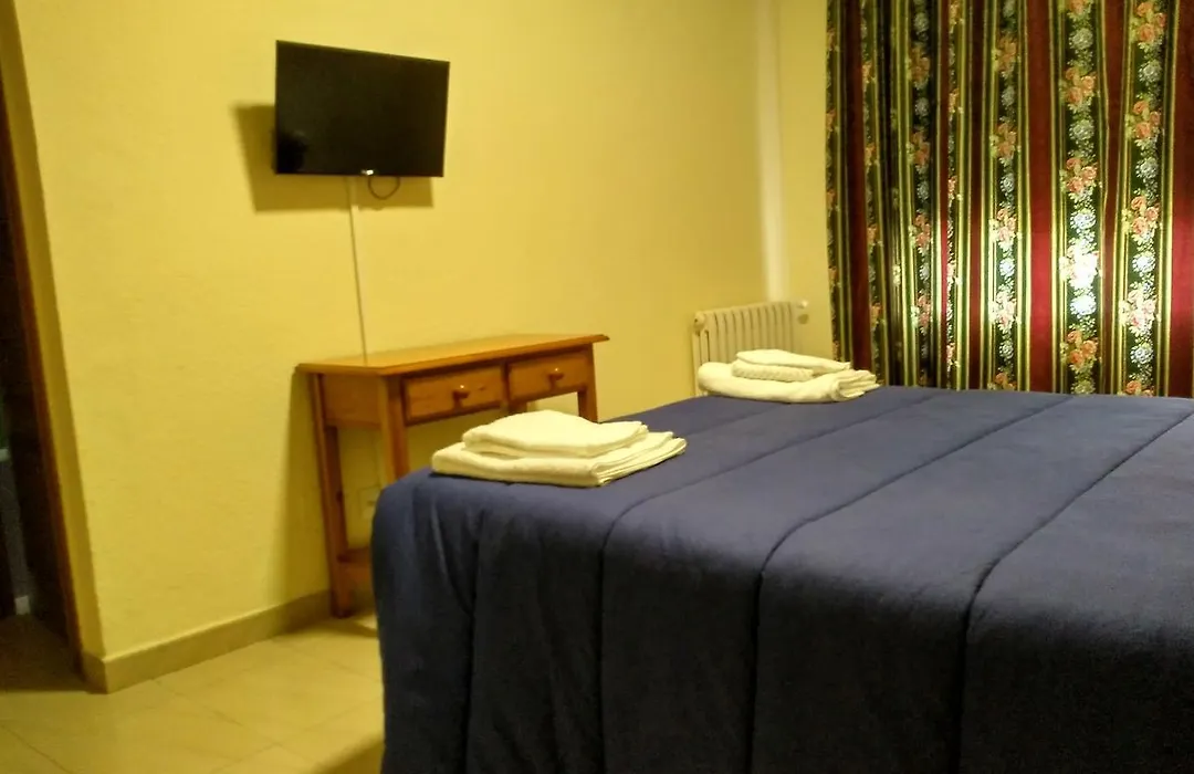 Hostal Orly-1