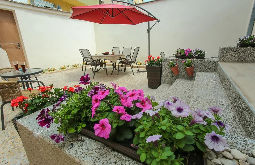 Villa Prestige-1