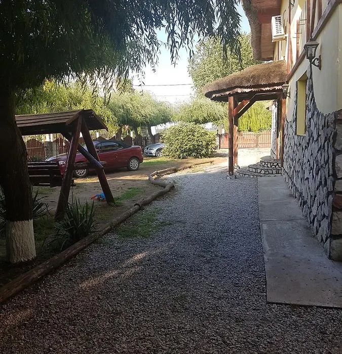 Constantin Si Elena-1