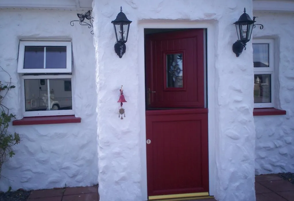 Acorn Cottage-1
