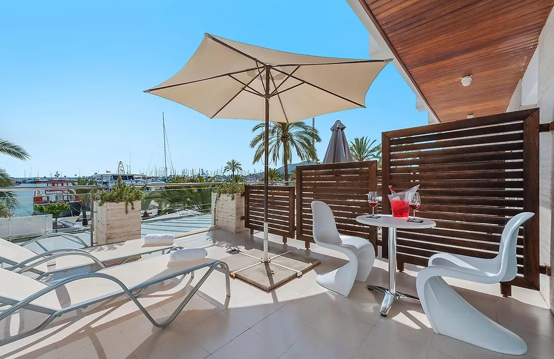 Hostal Brisa Marina-1