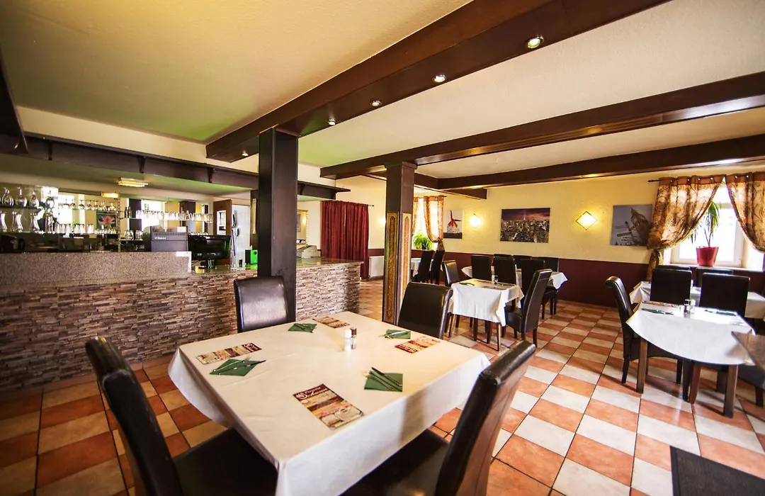 Hotel Schwan-1
