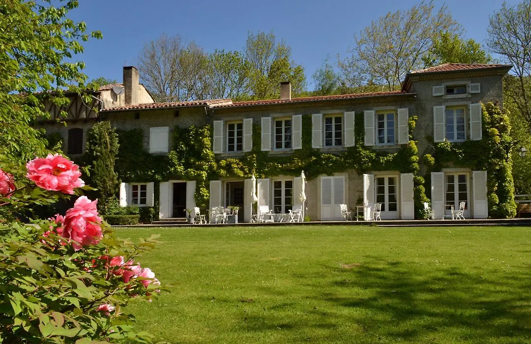 Chambres d'Hôtes Domaine du Hameau Baylesse-1