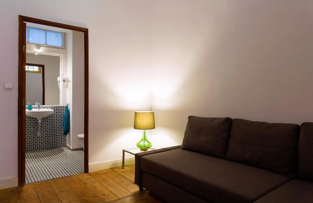 Lost Lisbon :: Chiado House-1