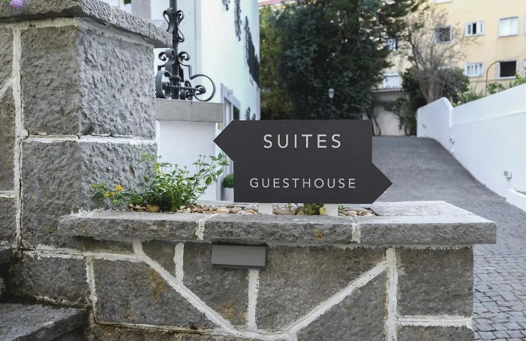 4U Lisbon VI Guesthouse Airport-1