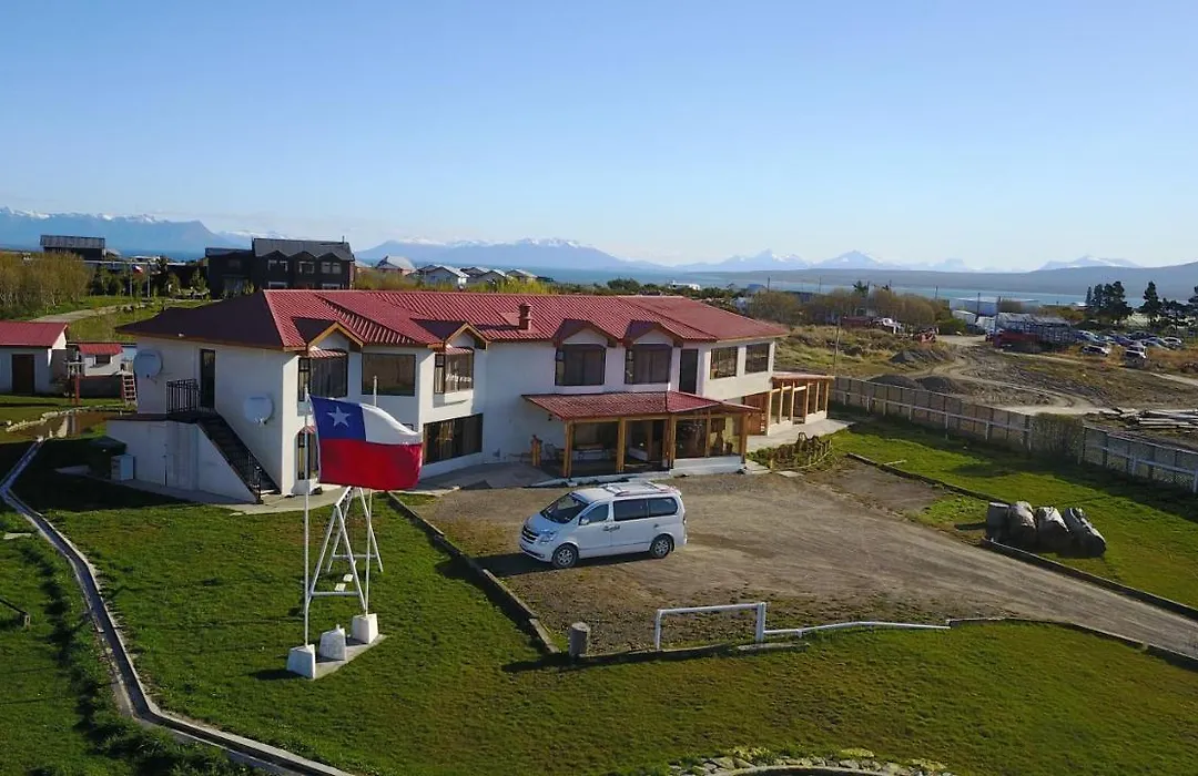 Hostal Doble E Patagonia-1