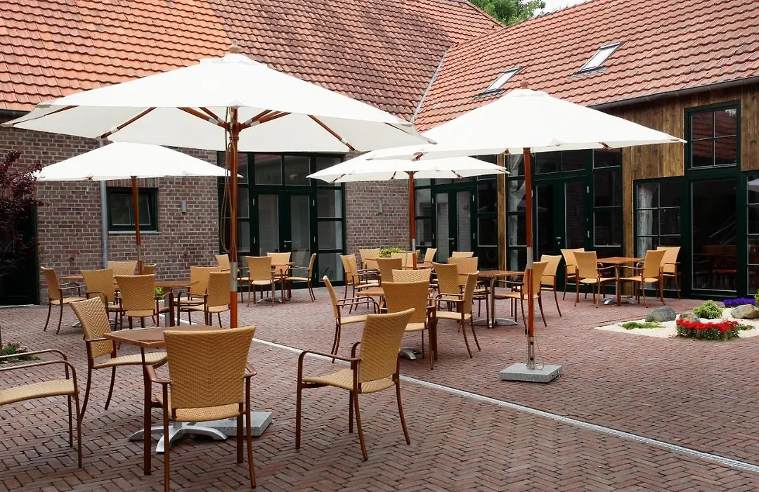 Lindenhof Gästehaus&Hofcafe-1