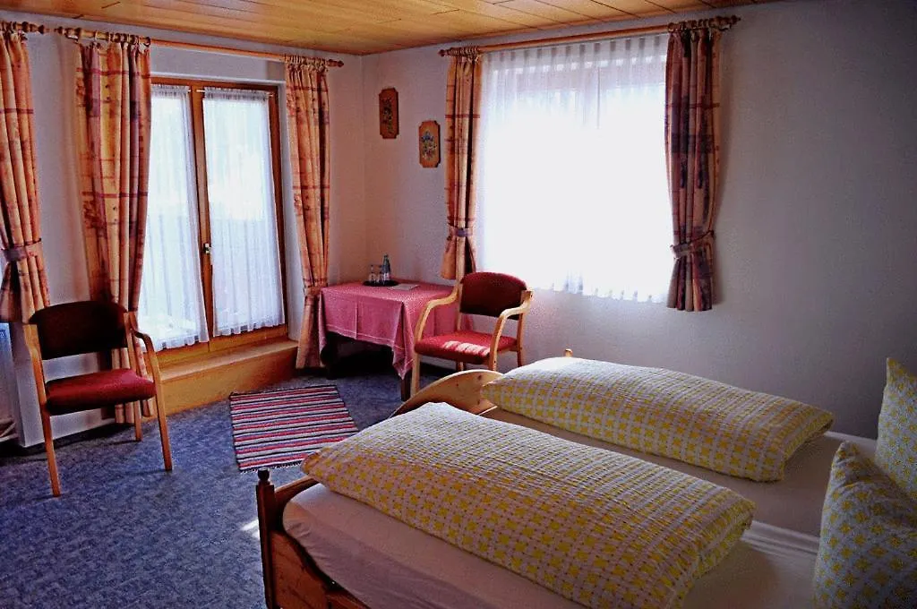 Hirschen-Dorfmuehle-1