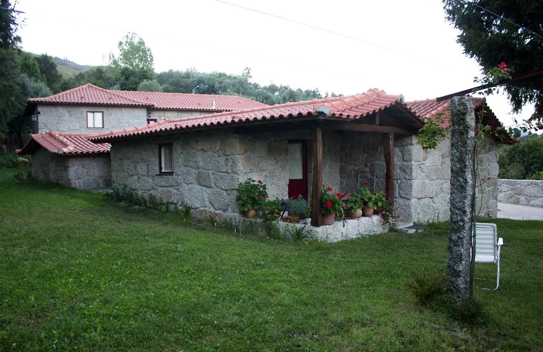 Casas do Eido e Casa da Viúva-1